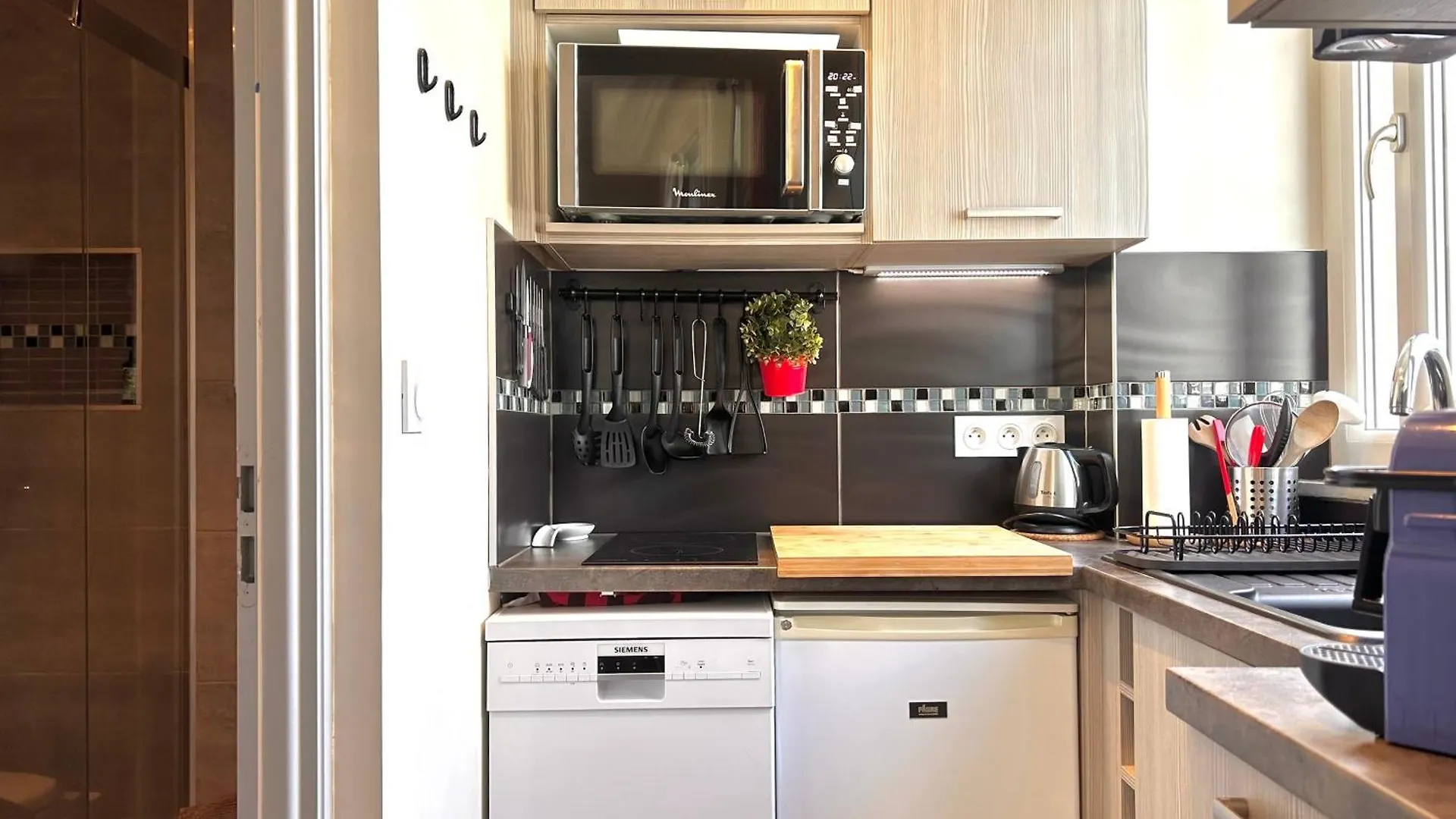 Carla'S Residences F1 Hyper Centre Aix-les-Bains 0*,  France